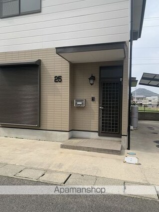 飯野ハイツⅢＢタイプ[3LDK/75.63m2]のエントランス2