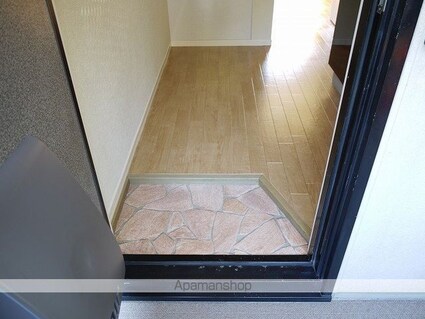 フレグランス西林[1K/24.71m2]の玄関