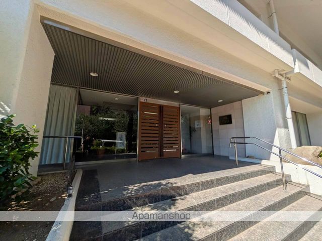 ファミール久堅の外観写真