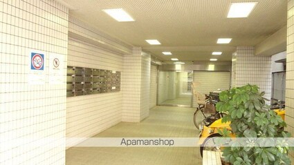 松戸駅前ハイツ[1LDK/58.6m2]の共用部2