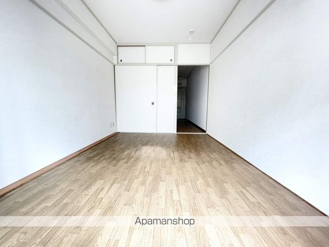 第8シンワマンションの内装写真