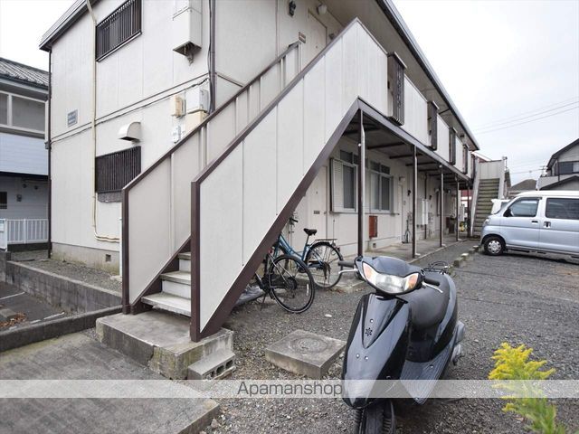 ミドルハイツの玄関写真