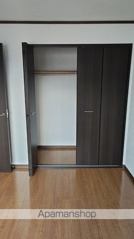 アンプルール F棟の内装写真