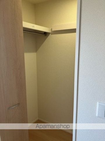 DーROOM蘇原村雨町B棟の内装写真