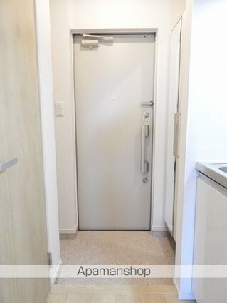 グラン　ドォール[1K/26.15m2]の玄関