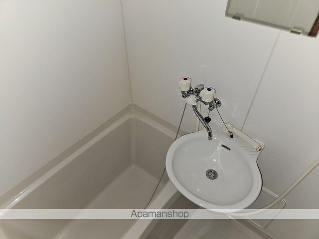 レオパレスタウンコート南矢三の内装写真