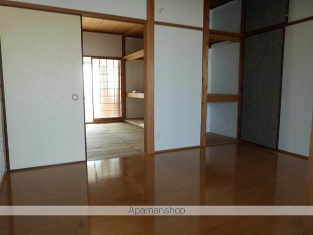 岩本文化の内装写真