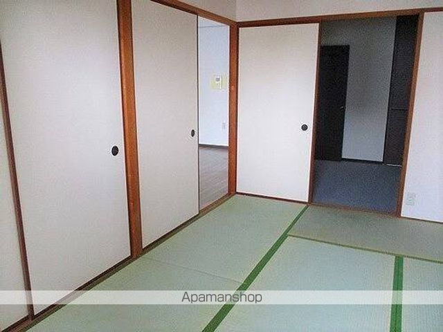 ライオンズマンション小倉駅南の内装写真