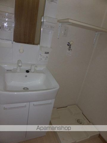 グラシュープラージュミトマE棟の内装写真