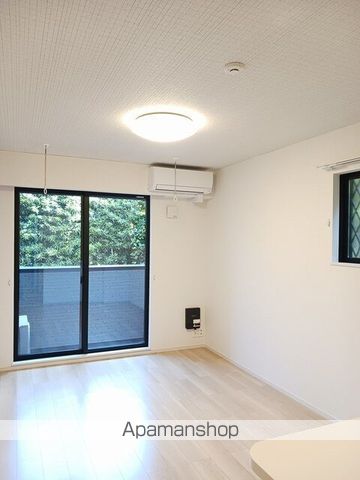 アムールの内装写真