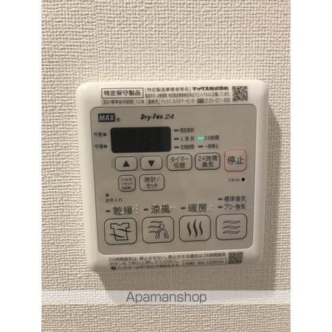 プレサンスブルーム東三国の内装写真