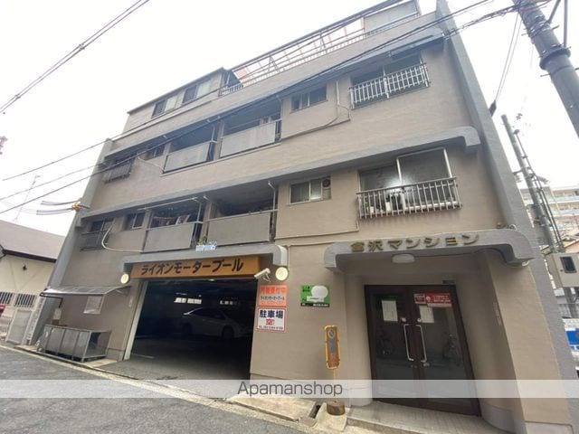 冨沢マンションの外観写真
