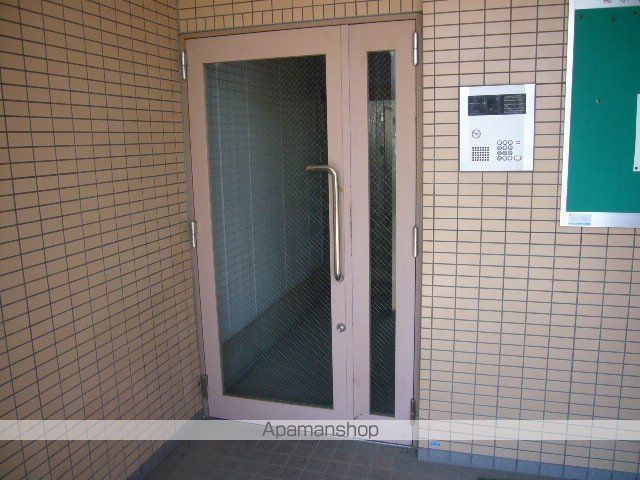 エクレールコートの玄関写真