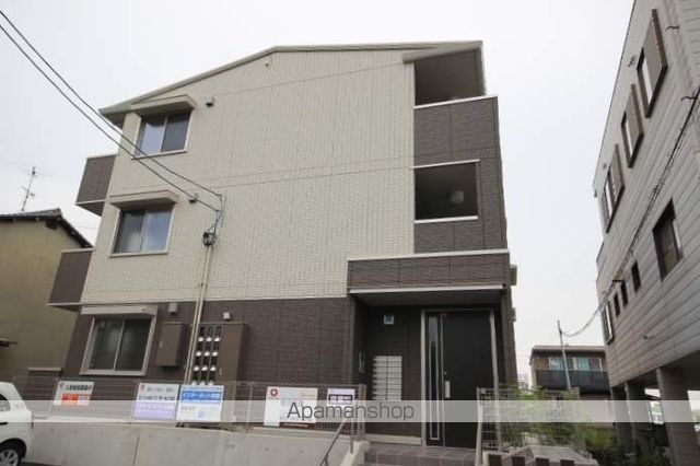 可部線 安芸長束駅 徒歩11分 3階建 築13年の外観写真