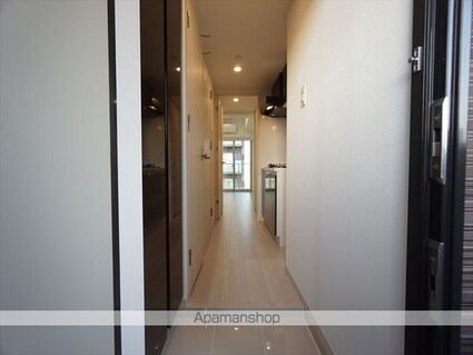 ディアレイシャス泉[1K/22.42m2]の玄関