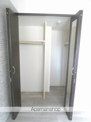 シャルールの内装写真