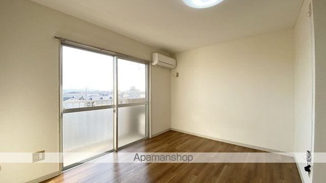 アーバンライフ泉田 II棟の内装写真