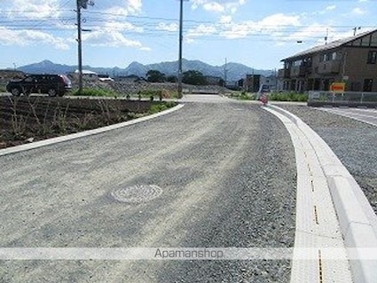 カンパーレ　Ｓ[2LDK/67.23m2]の周辺2