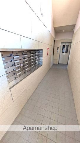 エムスタイル川原の玄関写真