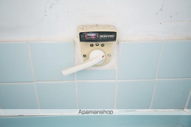 上中条ハイツの内装写真