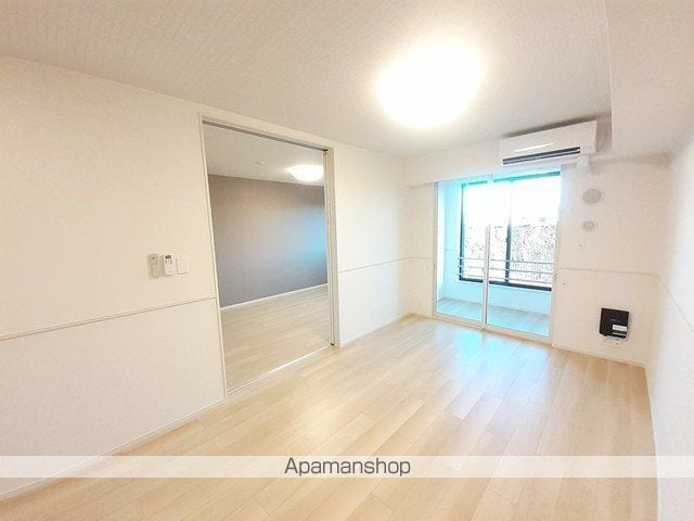コージー フラットIの内装写真