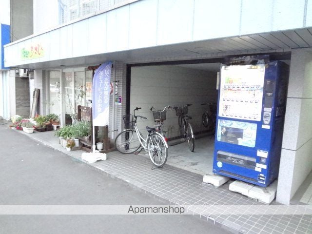 MORE TONDENの玄関写真