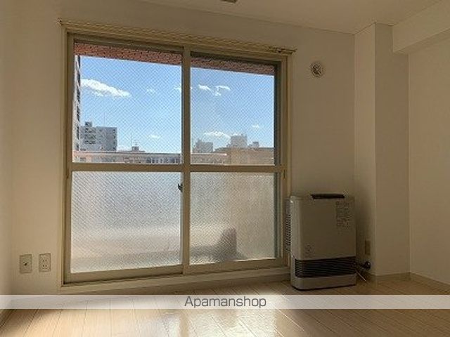 サウスフォーIの内装写真