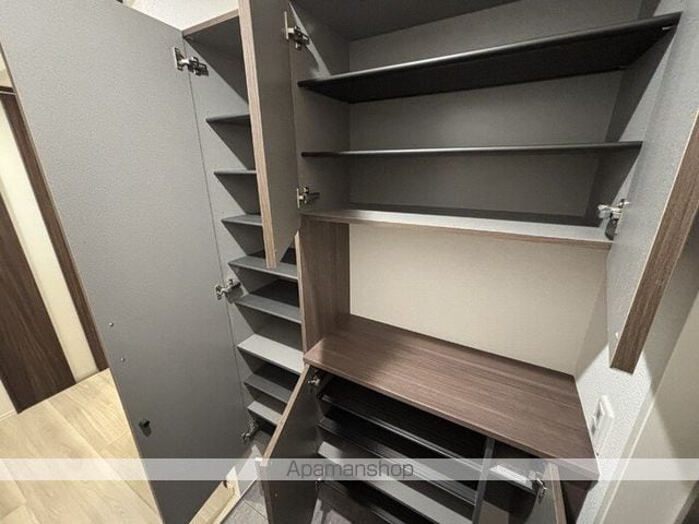 CLASSEUM仙台小田原 IVの内装写真