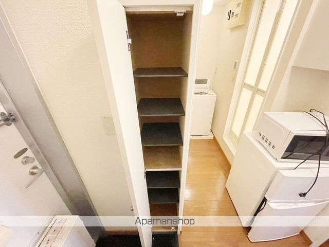 レオパレスフラワーヒル花山の内装写真