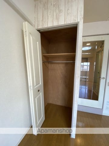 UNAXVの内装写真