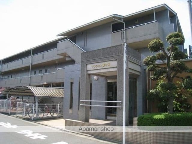 マンション美千和の玄関写真