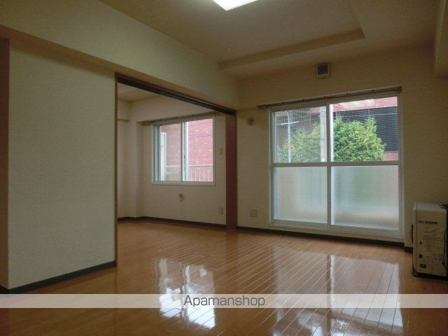 ノースパレス福住弐番館の内装写真