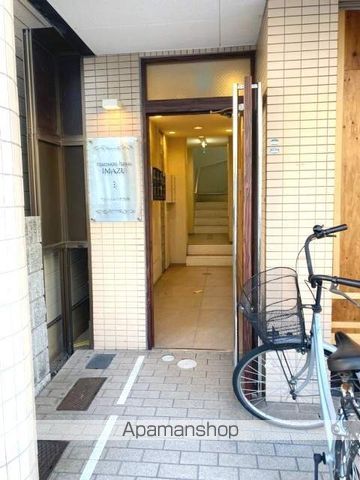 マンションハヤ今津の玄関写真