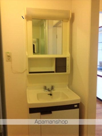 レオパレス康徳ハイツの内装写真