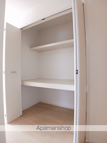 アンソレイエIIIの内装写真