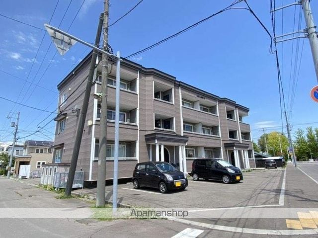 めぞん参番館の外観写真