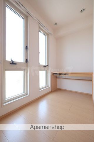 ルミエル Sの内装写真