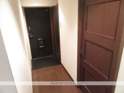 レジデンス荒川[4LDK/75.9m2]の玄関