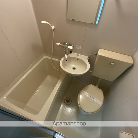 クリスタルマンションの内装写真