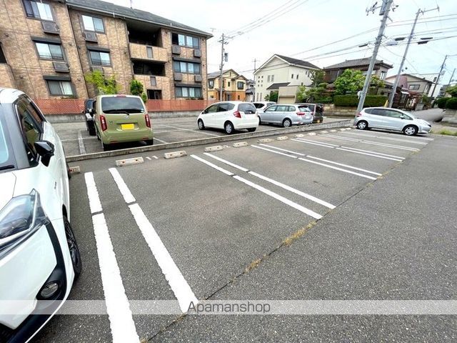 トリリオンのその他写真