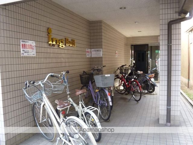 ing Builの外観写真