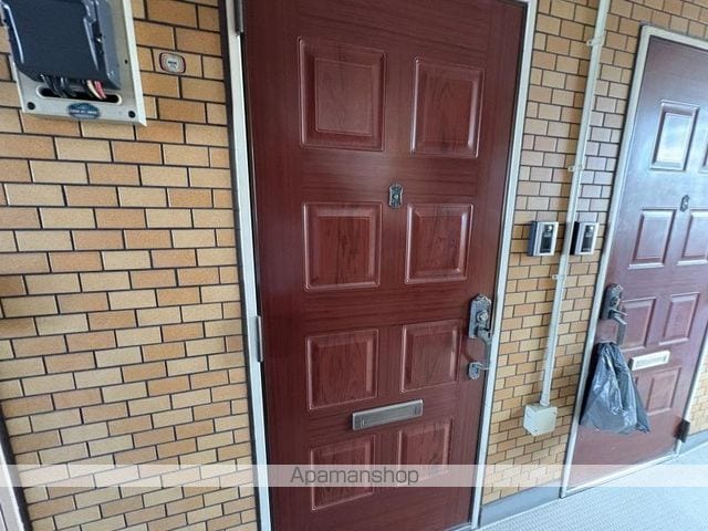 ダイアパレス中新町の内装写真