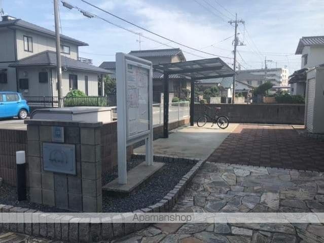 レオネクストやすらが丘Iの玄関写真