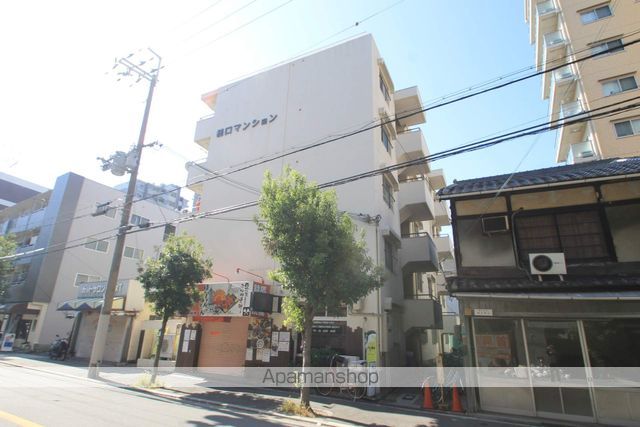 樋口マンションの外観写真