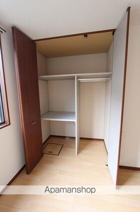 シャトーグリーンＢ棟[2LDK/61.6m2]の収納