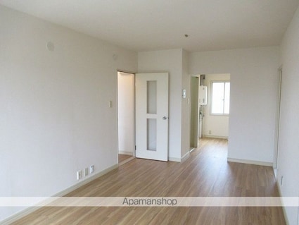 カーサ・ニュースリー[2LDK/50m2]の内装1