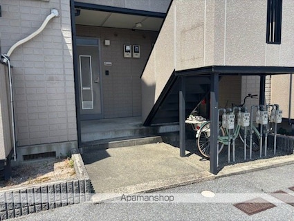 アン・ボヌール[2LDK/45.77m2]のエントランス