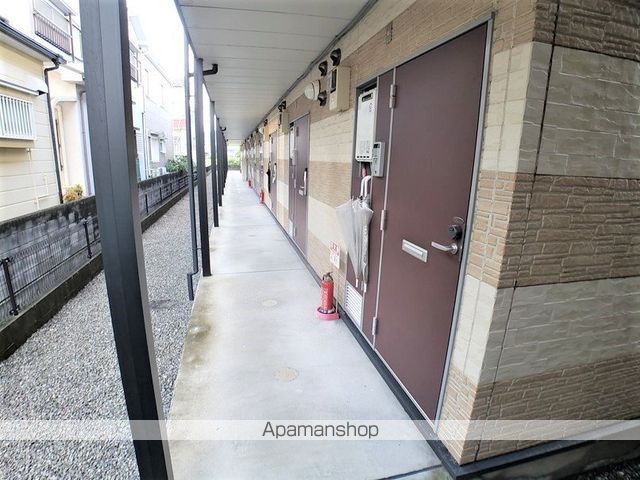 レオパレス紀北なかじまの玄関写真
