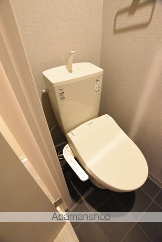 プリヴィエール宮の森の内装写真