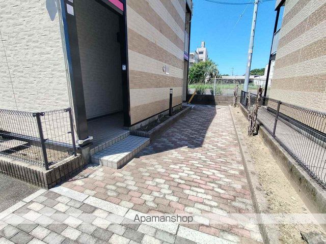 レオパレス寺ノ上の玄関写真